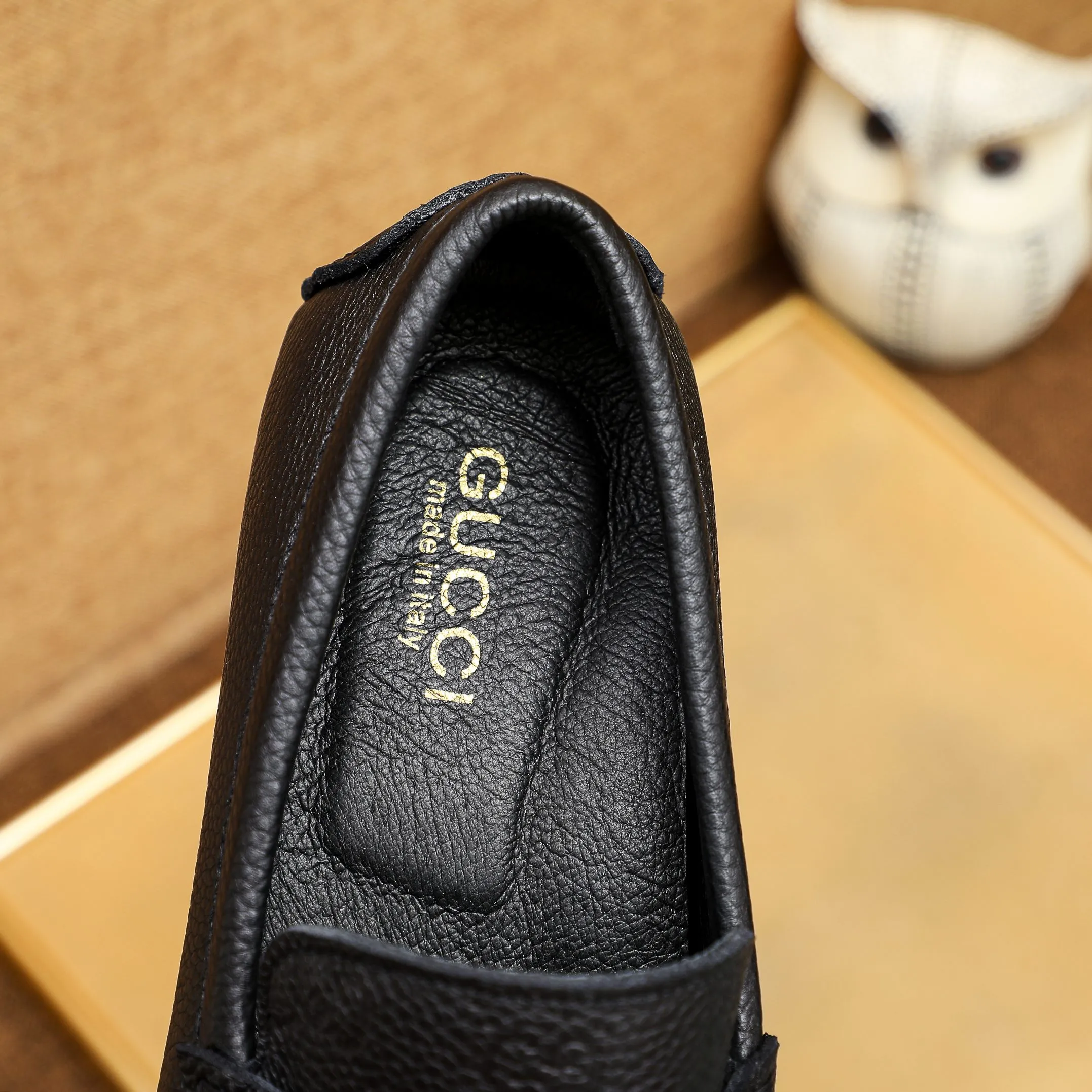 Factory price 380🕷🕷[GUCCI] Gucci's new men's fashion casual slip-on shoes🇨🇳Official website original 1:1 mold opening💯The first layer is made of Italian cowhide🎋🐷Leather lining, original quality, fine workmanship☘Rubber wear-resistant and non-slip outsole, comfortable to wear🌴High-end atmosphere, versatile style, worth owning🍉 Black optional! Code number 38-44 (45.46.47. Can be customized)